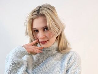 fingering girl cam picture DionTarzia