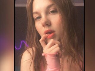 free nude live show DynaBae