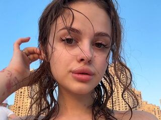 hot cam girl masturbating with dildo EdythCarnley