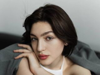 free live chat ElvieTorbett