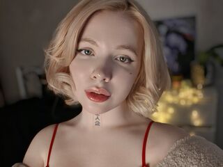 bedroom webcam ElzaScarlett