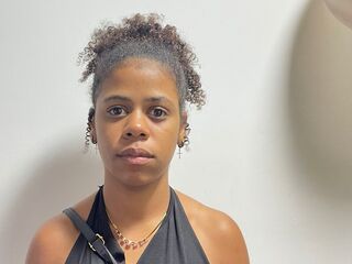 fingering camgirl video EmaVallerin