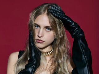 adult chat room EveTottingham