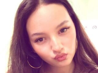 naked cam girl picture FatimahAmargo