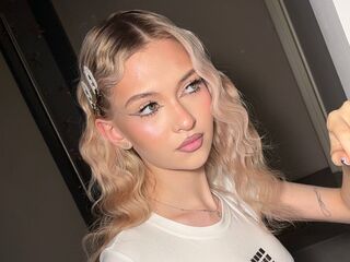 camslut naked FelicaTapper