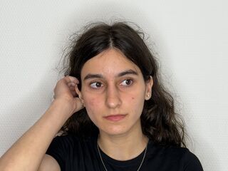 free webcam video FondaYarbro
