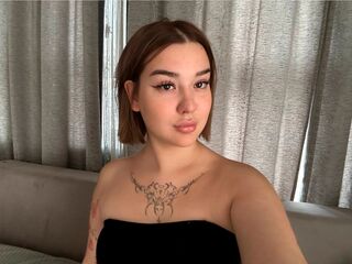 adultcam FrankieGarner