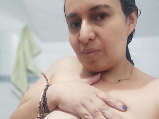 fingering camgirl video IbannaBely