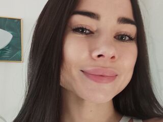 camgirl shaving pussy IneseKalva