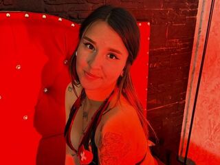 free nude cam IzaNoire