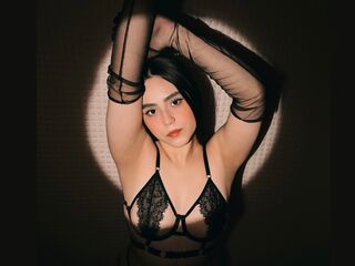 topless cam girl JaclynHawkins