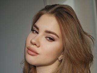 girl cam free JayHainey