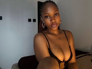 nude camgirl picture JoyceClara