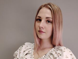 camgirl spreading pussy KelleyRamano
