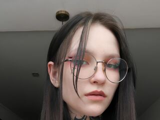 free cyber sex KeniaTucholski