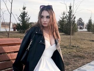 naughty cam girl masturbating KimberyKnedler
