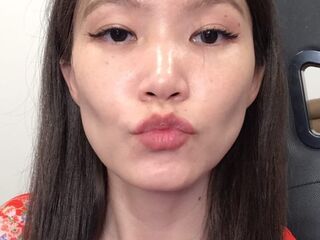 webcam live show KiraMinxy