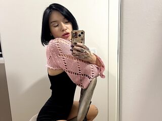 chat room live webcam KiraNyx