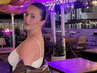 hot naked cam girl KyleeBig