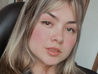 jasmin naked LauBee
