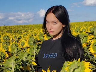 naughty cam girl fingering pussy LavonAnsara