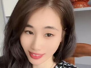girl naked LeslieYi