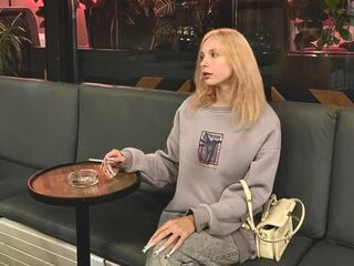 streaming live cam LilaKeehan