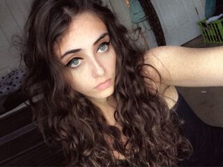 masturbating LilithAmaraa