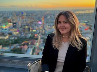 naked webcamgirl photo LilyBel