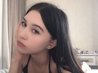webcam girl chat room LindaHowell