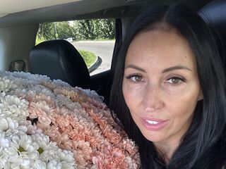 sexy cam girl LipaWild