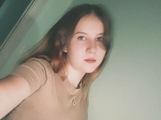 camgirl fingering pussy LisaRoze