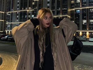 adultcam LizaKitchin