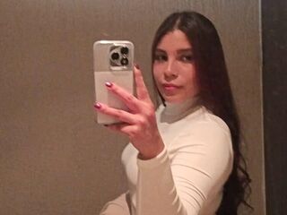 adultcam pic LizzieWells