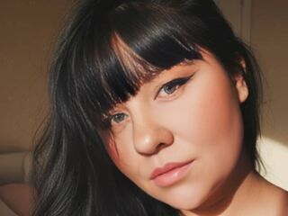 naked girl with webcam masturbating with vibrator LolaFerari