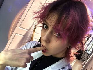 naughty cam girl masturbating with dildo LorenzaSample