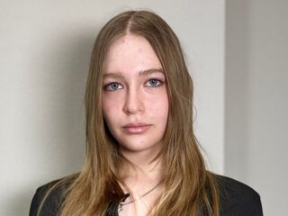 hot cam slut LoriaStepney