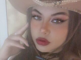 girl chat room LucianaRous