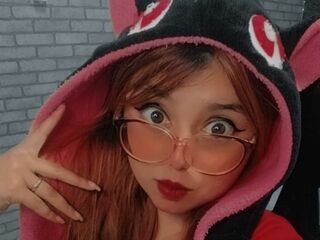 naughty cam girl masturbating LuisaFerreira