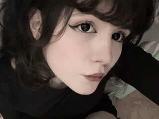 beautiful girlcam LunaAchlis