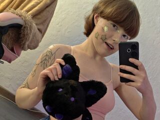 voyeur cam LunaWillson