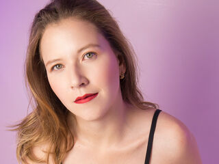 cam girl picture LyraBloom