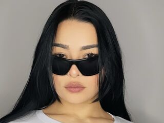 spy web cam MariaParket