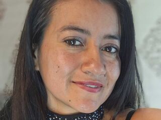 camslut fingering wet pussy MariaSilvers