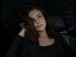 adult liveshow MariamCurrington