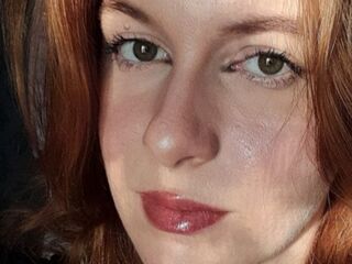 naked cam chatroom MaryjanePorter