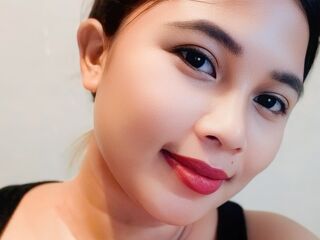 naughty cam girl MeaBella