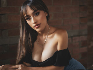 cam chat MelodyWinx