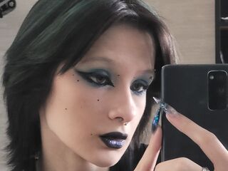 webcam hooker MeriHollway