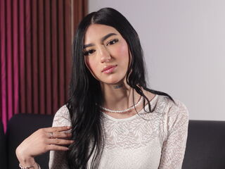 chat room free MiaFerreira